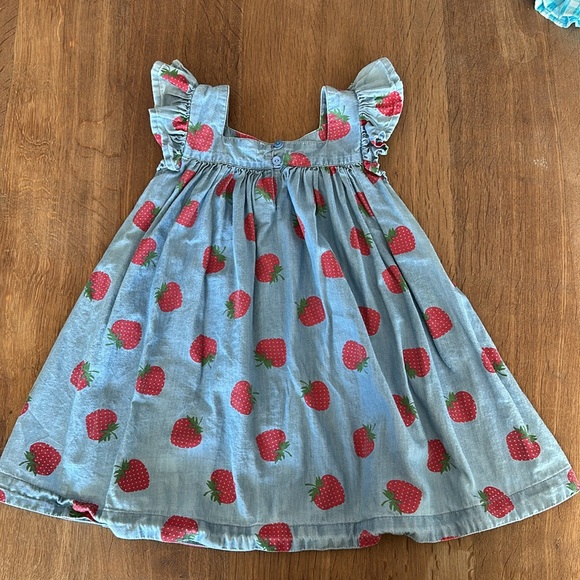 Tucker + Tate Strawberry Dress size 2 - Picture 2 of 3